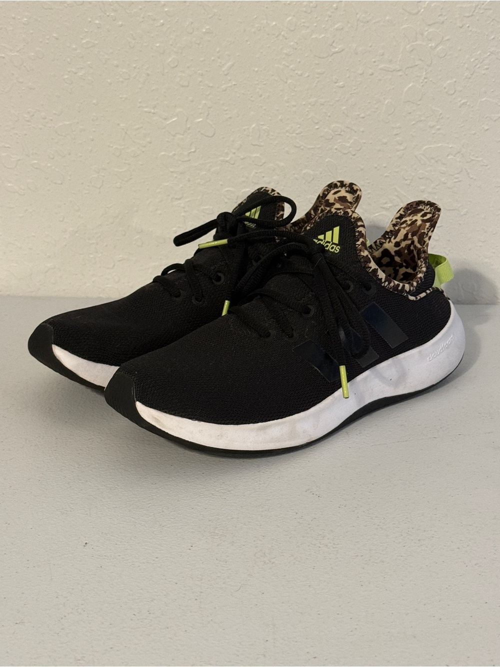 Adidas Cloudfoam Pure SPW Shoes Sneaker Womens Size 8 Black Lime Leopard IG3150